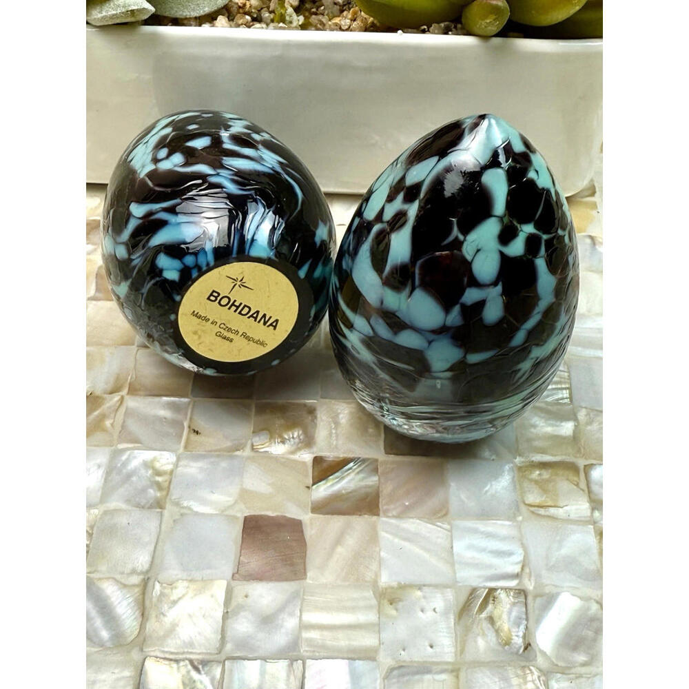 2 Vintage Bohdana Czech Art Glass Eggs Blue Dark Purple Spelked Paperweight Art - Picture 2 of 4